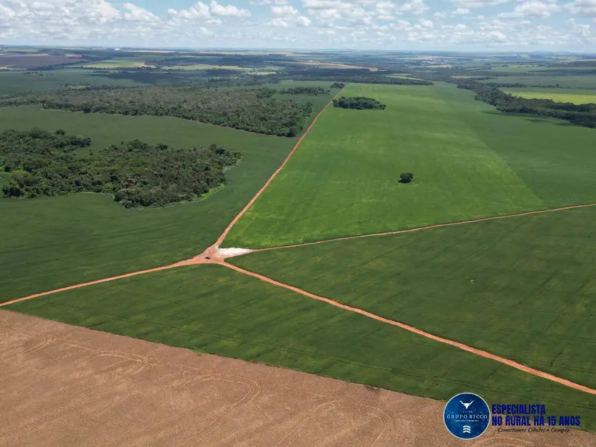 Foto 1 de Fazenda / Haras à venda, 174m2 em Rio Verde - GO