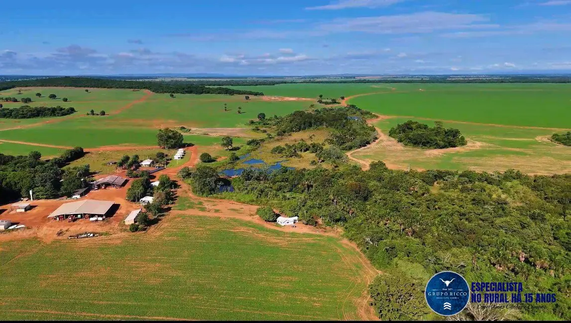 Foto 2 de Fazenda / Haras à venda, 344m2 em Montes Claros De Goias - GO