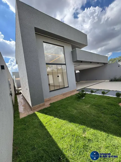 Foto 2 de Casa com 3 quartos à venda, 390m2 em Setor Faiçalville, Goiania - GO