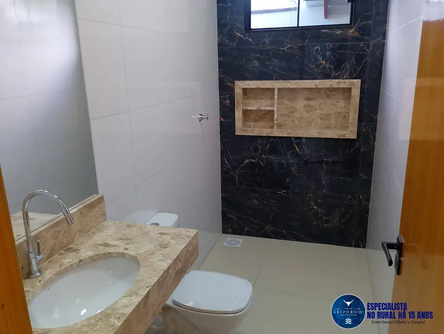 Foto 9 de Casa com 3 quartos à venda, 215m2 em Residencial Brisas da Mata, Goiania - GO