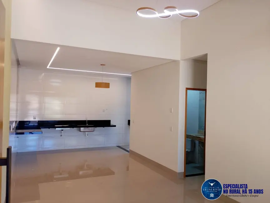 Foto 3 de Casa com 3 quartos à venda, 215m2 em Residencial Brisas da Mata, Goiania - GO