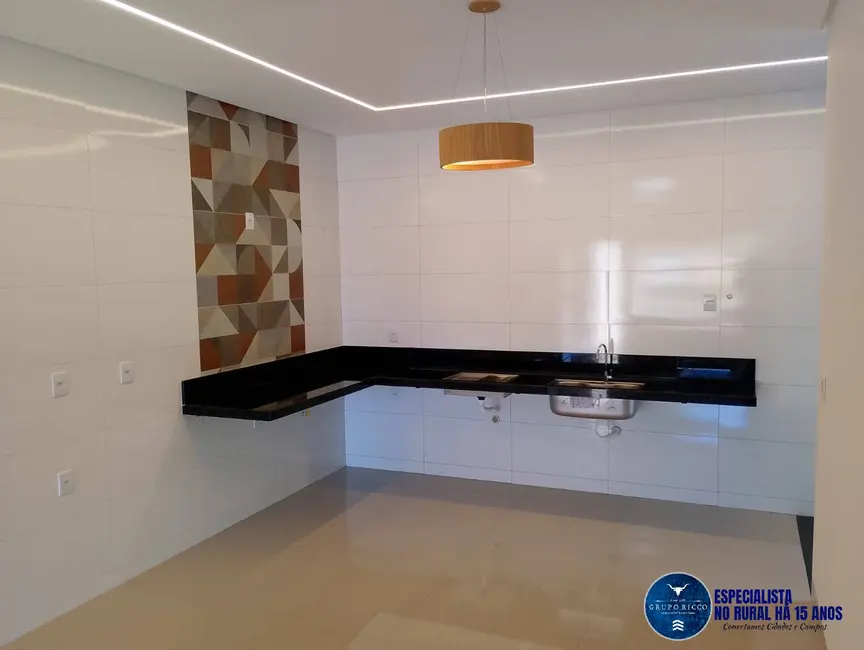 Foto 4 de Casa com 3 quartos à venda, 215m2 em Residencial Brisas da Mata, Goiania - GO