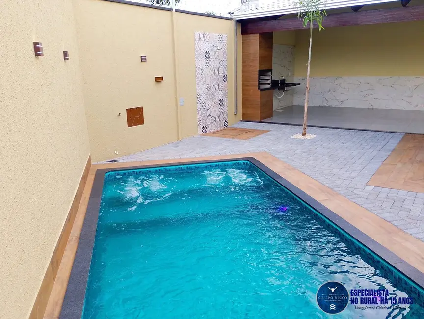 Foto 1 de Casa com 3 quartos à venda, 215m2 em Residencial Brisas da Mata, Goiania - GO