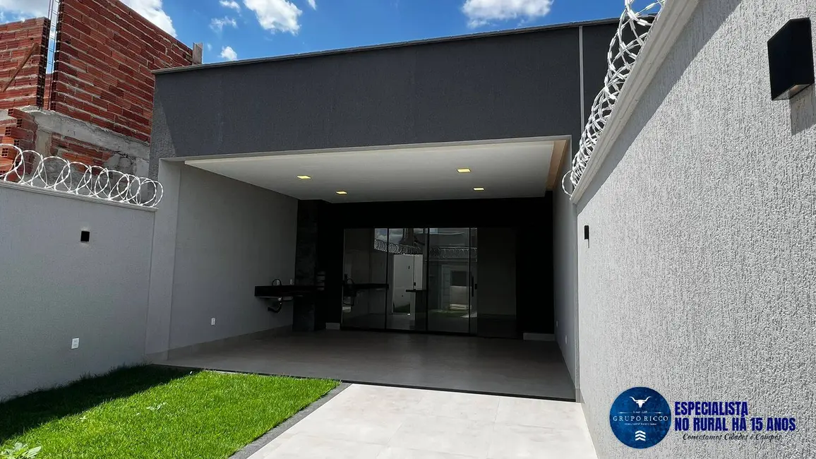 Foto 1 de Casa com 3 quartos à venda, 180m2 em Cardoso, Aparecida De Goiania - GO