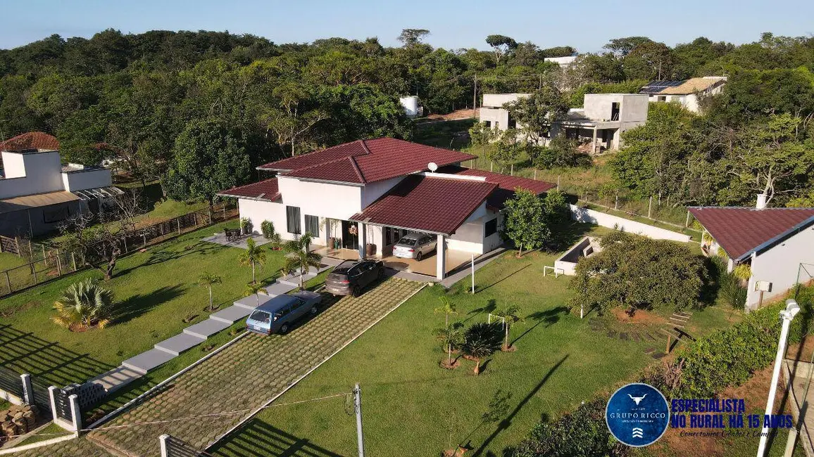 Foto 1 de Chácara com 3 quartos à venda, 1666m2 em Hidrolandia - GO