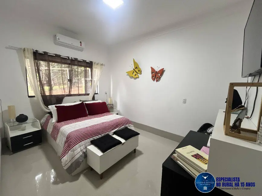 Foto 8 de Chácara com 3 quartos à venda, 1666m2 em Hidrolandia - GO