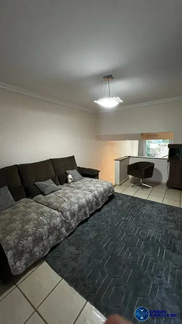 Foto 5 de Casa de Condomínio com 5 quartos à venda, 422m2 em Jardins Madri, Goiania - GO