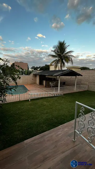 Foto 1 de Casa de Condomínio com 5 quartos à venda, 422m2 em Jardins Madri, Goiania - GO