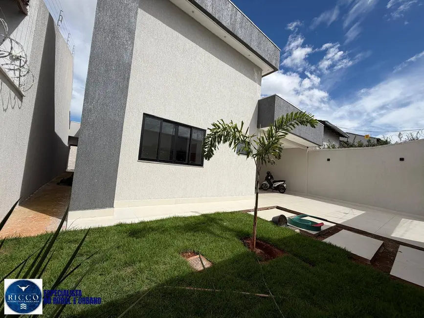 Foto 1 de Casa com 3 quartos à venda, 300m2 em Setor Três Marias, Goiania - GO