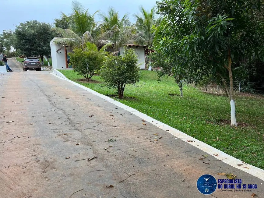 Foto 4 de Chácara à venda, 2000m2 em Aragoiania - GO