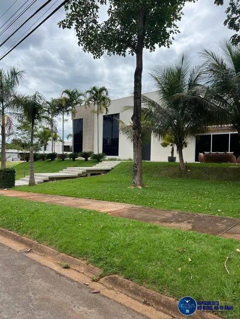 Casa de Condomínio com 5 quartos à venda, 1667m2 em Residencial Aldeia do Vale, Goiania - GO - imagem 3 Foto 3 de Casa de Condomínio com 5 quartos à venda, 1667m2 em Residencial Aldeia do Vale, Goiania - GO