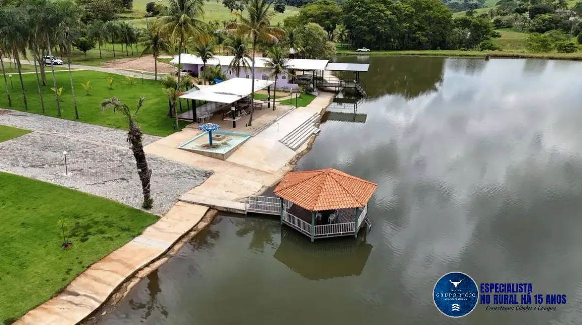 Foto 2 de Sítio / Rancho à venda, 15m2 em Neropolis - GO