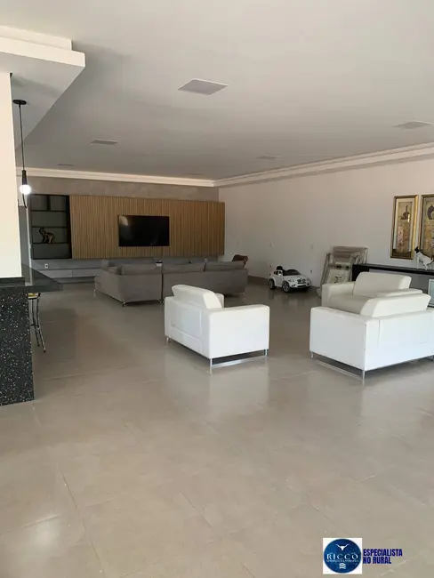 Fazenda / Haras à venda, 1827m2 em Barra Do Garcas - MT - imagem 5 Foto 5 de Fazenda / Haras à venda, 1827m2 em Barra Do Garcas - MT