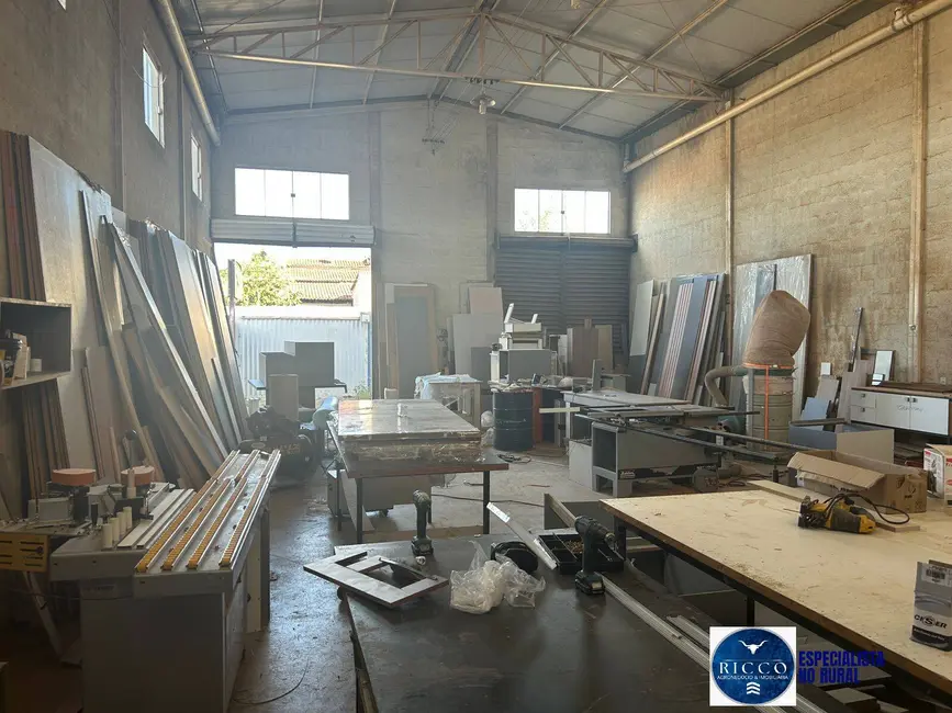 Foto 3 de Armazém / Galpão à venda, 366m2 em Garavelo Residencial Park, Aparecida De Goiania - GO