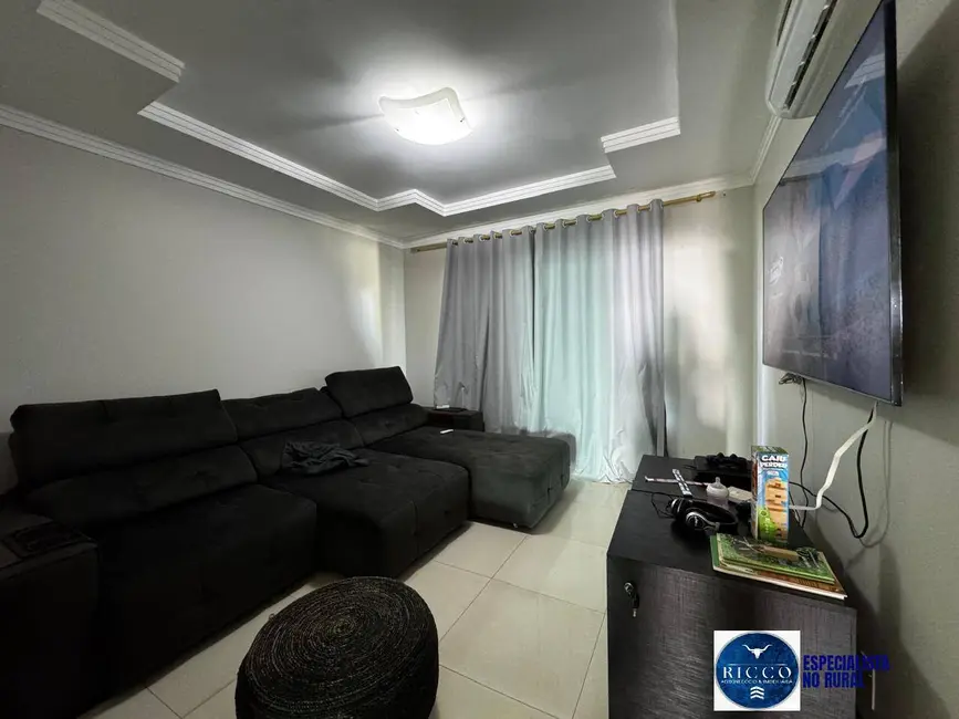 Foto 2 de Casa de Condomínio com 3 quartos à venda, 370m2 em Jardins Madri, Goiania - GO