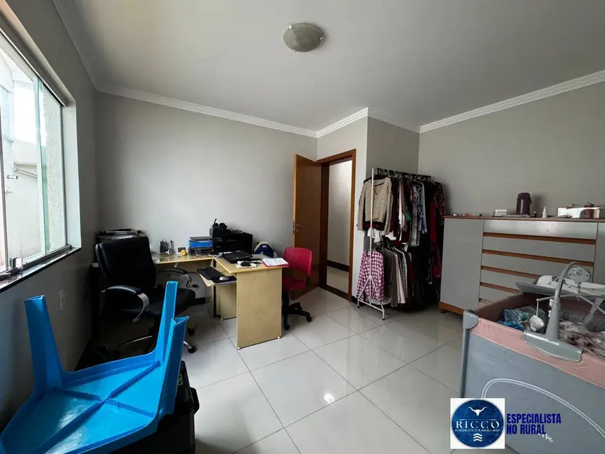 Foto 7 de Casa de Condomínio com 3 quartos à venda, 370m2 em Jardins Madri, Goiania - GO