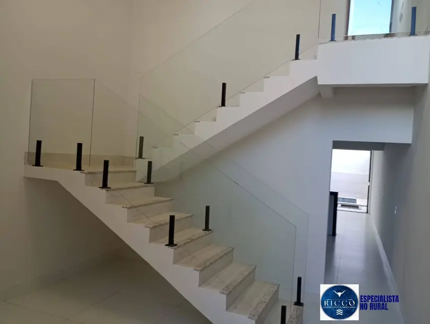 Foto 2 de Casa com 3 quartos à venda, 180m2 em Moinho dos Ventos, Goiania - GO