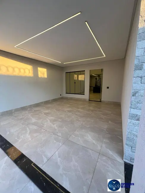 Foto 4 de Casa com 3 quartos à venda, 250m2 em Residencial Kátia, Goiania - GO