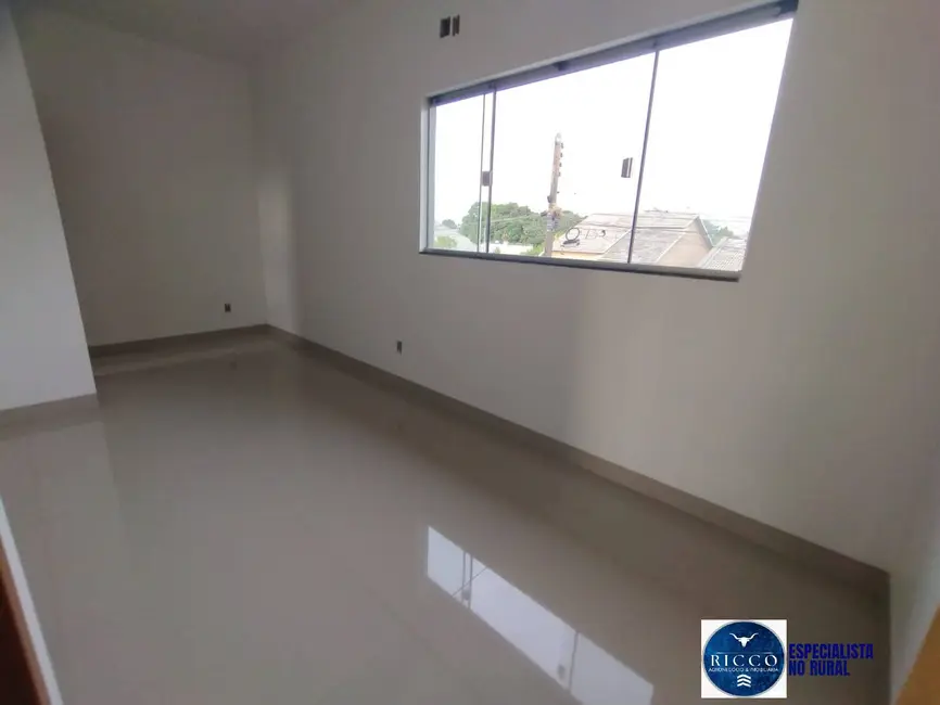 Foto 5 de Sobrado com 3 quartos à venda, 180m2 em Jardim das Hortências, Goiania - GO