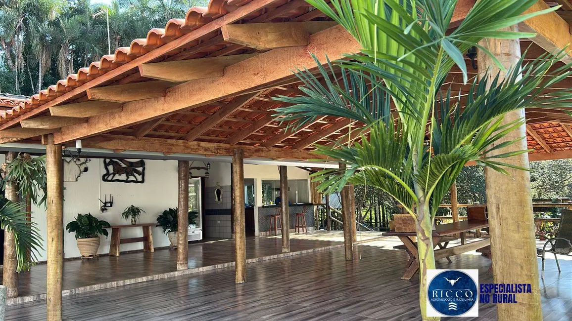 Foto 4 de Chácara com 3 quartos à venda, 6000m2 em Hidrolandia - GO