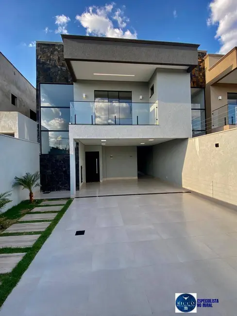 Foto 2 de Sobrado com 4 quartos à venda, 217m2 em Jardim Helvécia, Aparecida De Goiania - GO