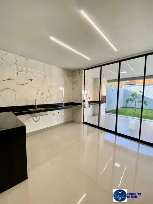 Foto 6 de Sobrado com 4 quartos à venda, 217m2 em Jardim Helvécia, Aparecida De Goiania - GO