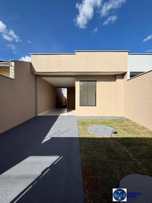 Foto 3 de Casa com 2 quartos à venda, 180m2 em Parque Ibirapuera, Aparecida De Goiania - GO