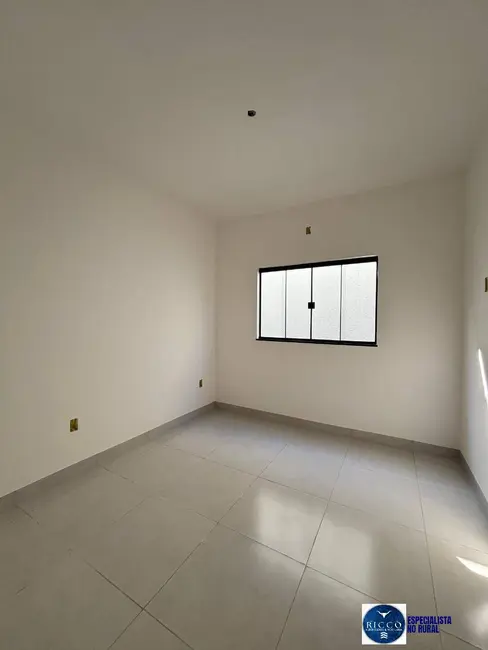 Foto 3 de Casa com 3 quartos à venda, 180m2 em Parque Ibirapuera, Aparecida De Goiania - GO