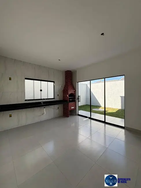 Foto 6 de Casa com 3 quartos à venda, 180m2 em Parque Ibirapuera, Aparecida De Goiania - GO