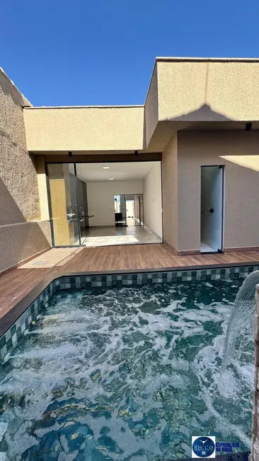 Foto 7 de Casa com 3 quartos à venda, 300m2 em Vila Finsocial, Goiania - GO