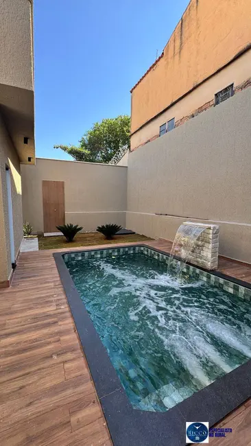 Foto 8 de Casa com 3 quartos à venda, 300m2 em Vila Finsocial, Goiania - GO