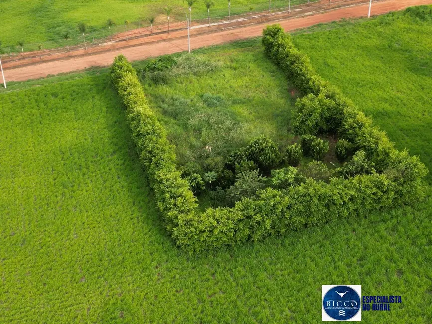 Lote de Condomínio à venda, 1898m2 em Residencial Terra Santa, Trindade - GO - imagem 4 Foto 4 de Lote de Condomínio à venda, 1898m2 em Residencial Terra Santa, Trindade - GO