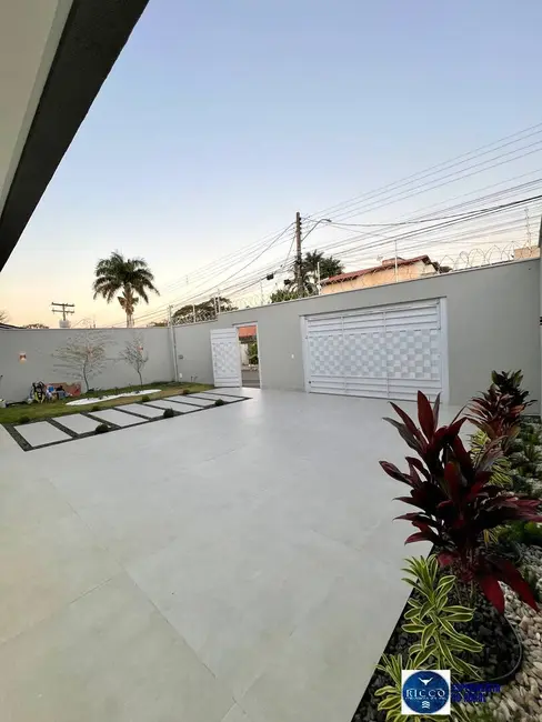 Foto 4 de Casa com 3 quartos à venda, 445m2 em Parque Anhanguera, Goiania - GO
