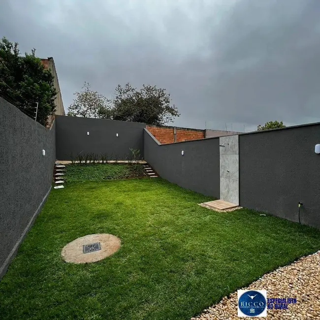 Foto 3 de Sobrado com 3 quartos à venda, 120m2 em Parque Hayala, Aparecida De Goiania - GO