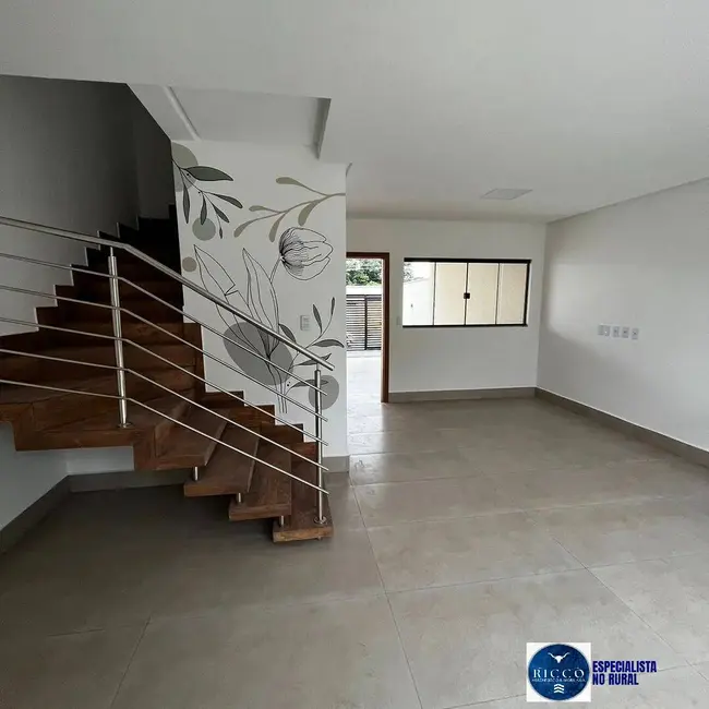 Foto 9 de Sobrado com 3 quartos à venda, 120m2 em Parque Hayala, Aparecida De Goiania - GO