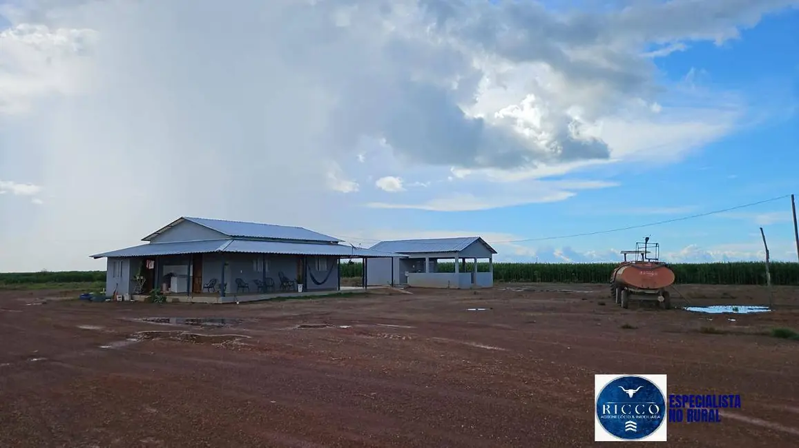 Foto 2 de Fazenda / Haras à venda, 244m2 em Dois Irmaos Do Tocantins - TO