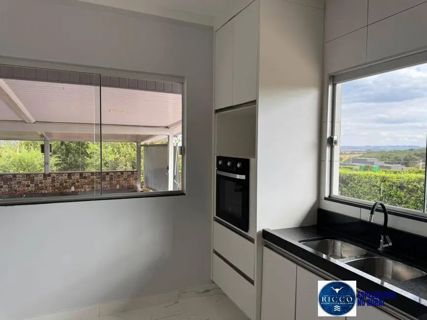 Foto 5 de Casa de Condomínio com 4 quartos à venda, 2010m2 em Santo Antonio De Goias - GO