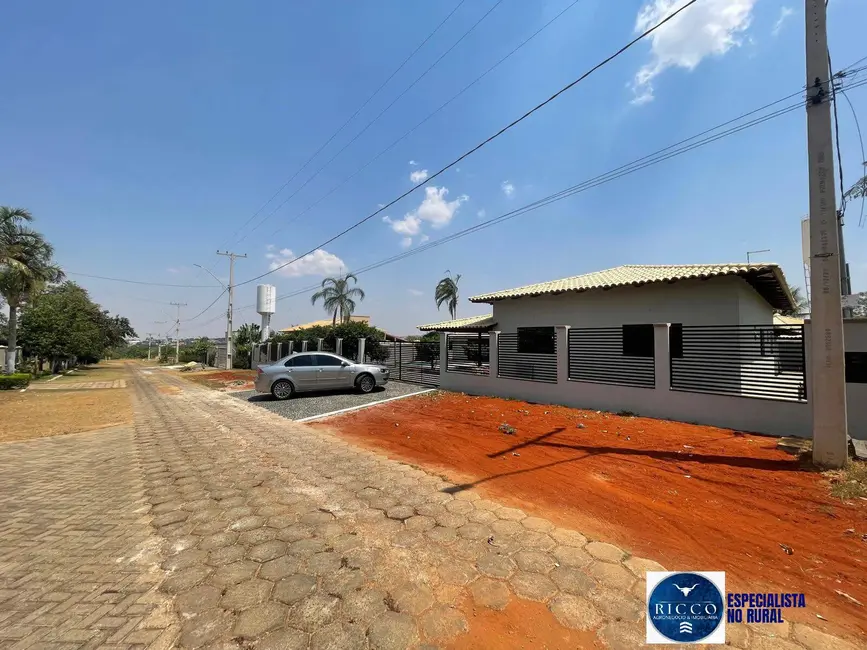 Foto 4 de Casa de Condomínio com 3 quartos à venda, 1050m2 em Setor Central, Hidrolandia - GO