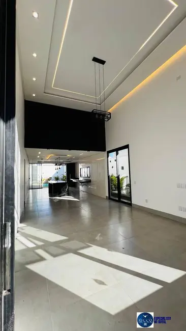 Foto 3 de Casa com 4 quartos à venda, 400m2 em Jardim Presidente, Goiania - GO