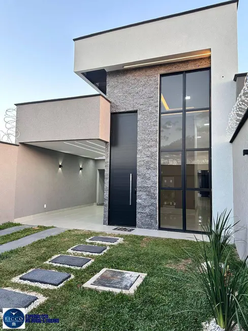 Foto 2 de Casa com 3 quartos à venda, 262m2 em Cardoso, Aparecida De Goiania - GO