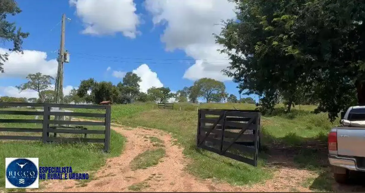 Foto 3 de Fazenda / Haras à venda, 65m2 em Caldas Novas - GO