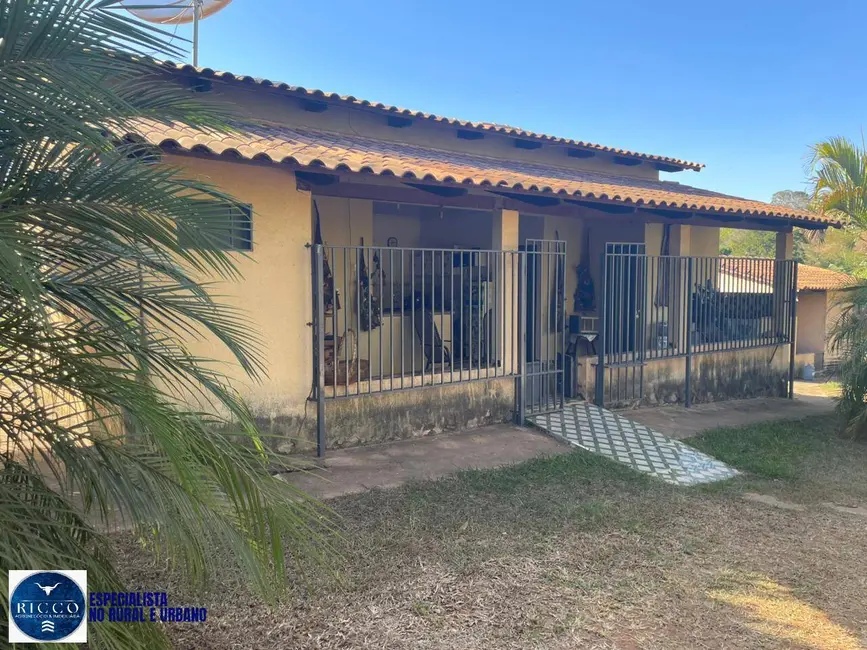 Foto 3 de Chácara com 2 quartos à venda, 5000m2 em Caldazinha - GO