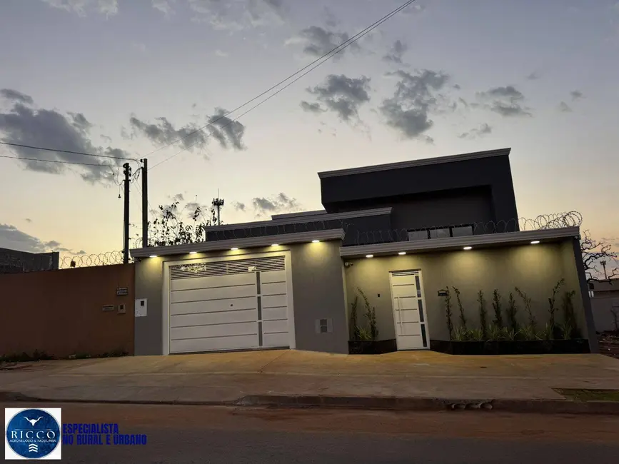 Foto 1 de Casa com 3 quartos à venda, 378m2 em Setor Faiçalville, Goiania - GO