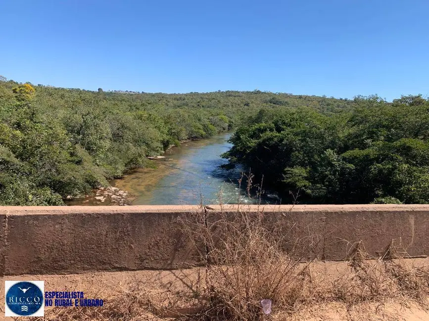 Foto 1 de Fazenda / Haras com 3 quartos à venda, 30m2 em Santa Rita Do Araguaia - GO
