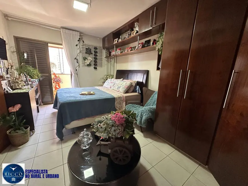 Apartamento com 4 quartos à venda, 110m2 em Setor Bueno, Goiania - GO - imagem 5 Foto 5 de Apartamento com 4 quartos à venda, 110m2 em Setor Bueno, Goiania - GO