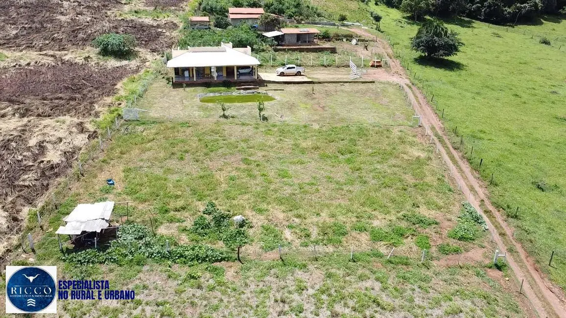 Foto 2 de Chácara com 3 quartos à venda, 3000m2 em Taquaral De Goias - GO