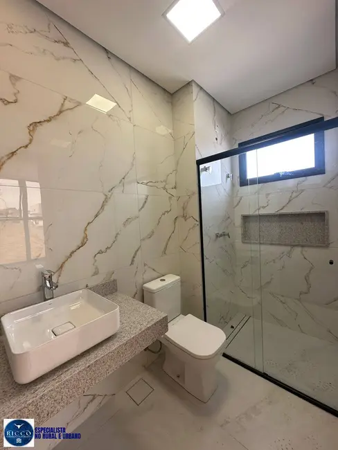 Foto 9 de Sobrado com 4 quartos à venda, 375m2 em Jardins Nápoles, Senador Canedo - GO