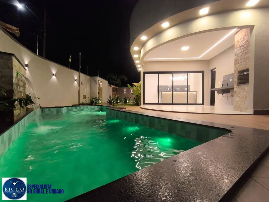 Foto 4 de Casa com 3 quartos à venda, 314m2 em Setor Três Marias, Goiania - GO