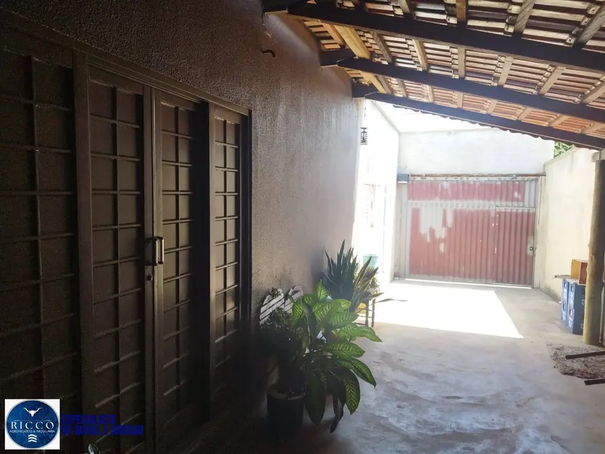 Foto 2 de Casa com 3 quartos à venda, 420m2 em Setor Faiçalville, Goiania - GO