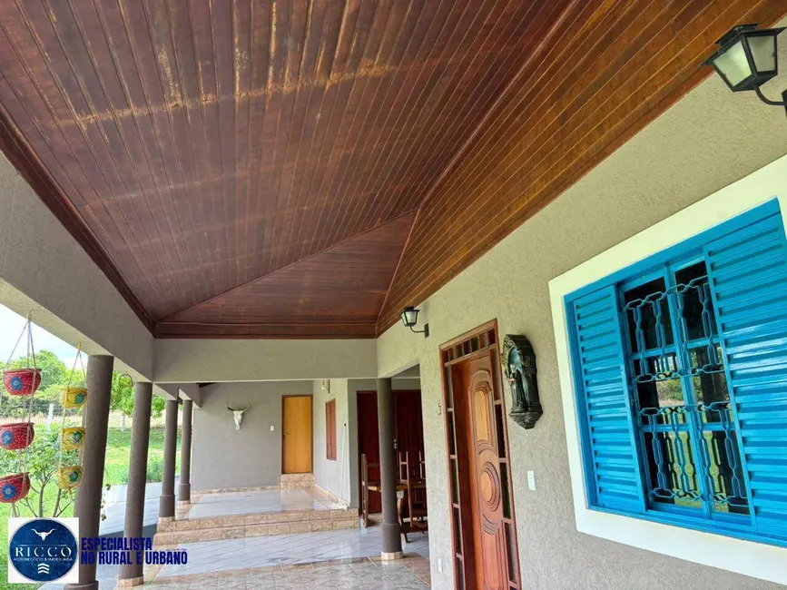 Foto 6 de Fazenda / Haras com 6 quartos à venda, 46m2 em Goiás - GO
